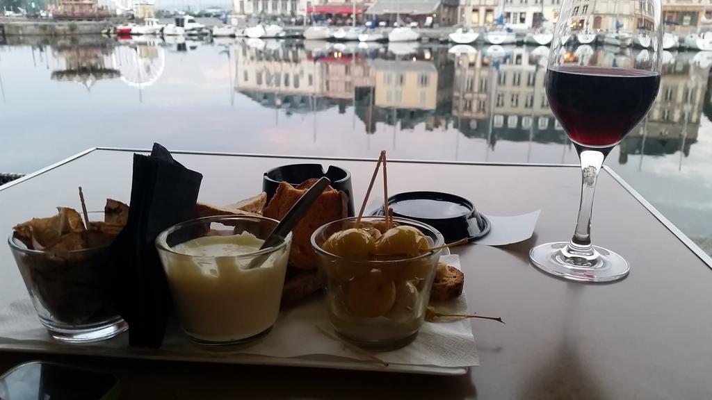 Honfleur Location Leilighet Eksteriør bilde